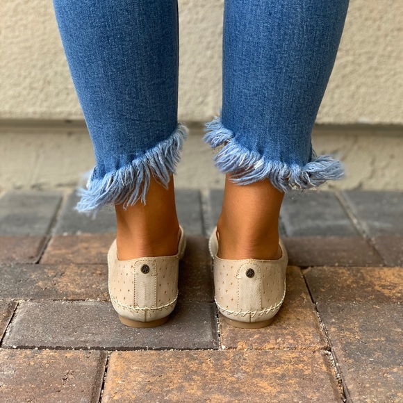 Cream Embossed Stitched Distressed Ballet Flats - Picture 6 of 7